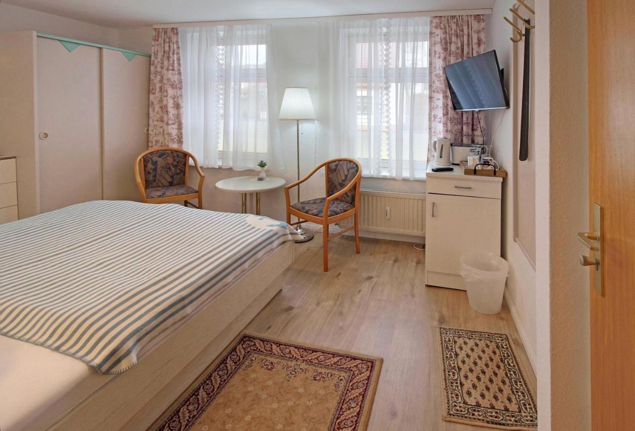 Ferienzimmer In Der Villa Ostseelilie Сасниц Екстериор снимка